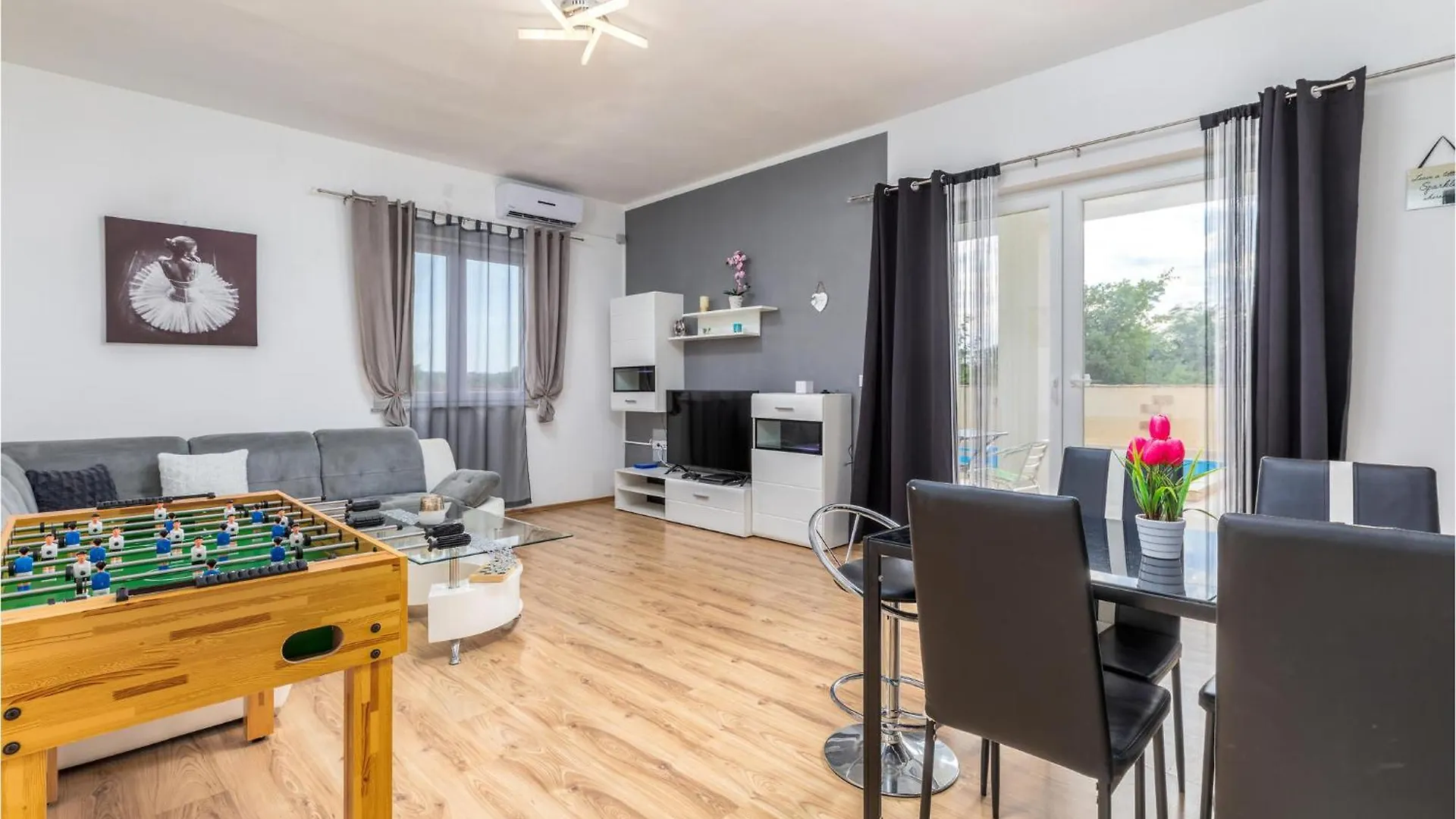 Amazing Home In Valbandon With Wifi Fondole Дом отдыха