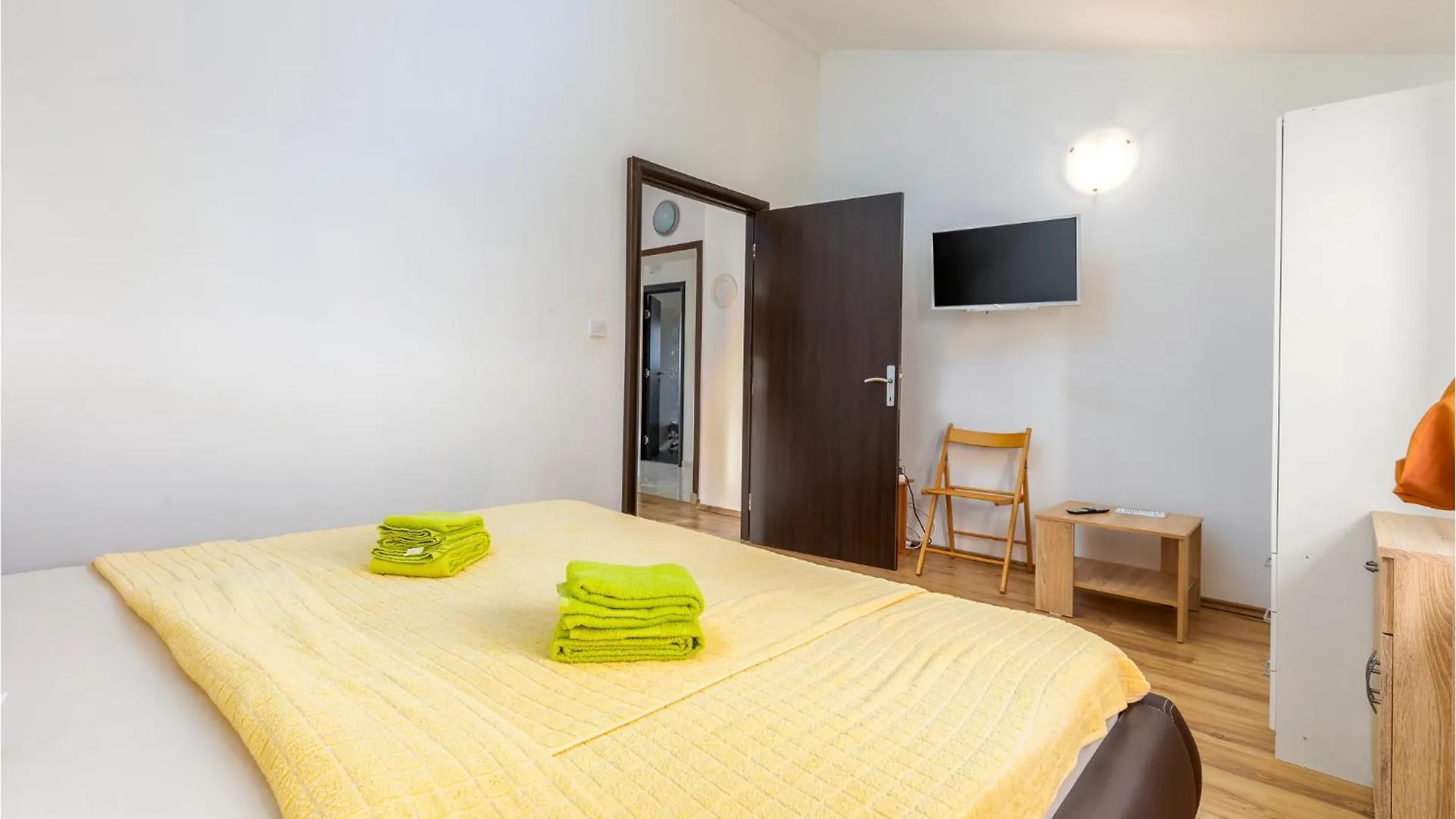 Amazing Home In Valbandon With Wifi Fondole Semesterbostad